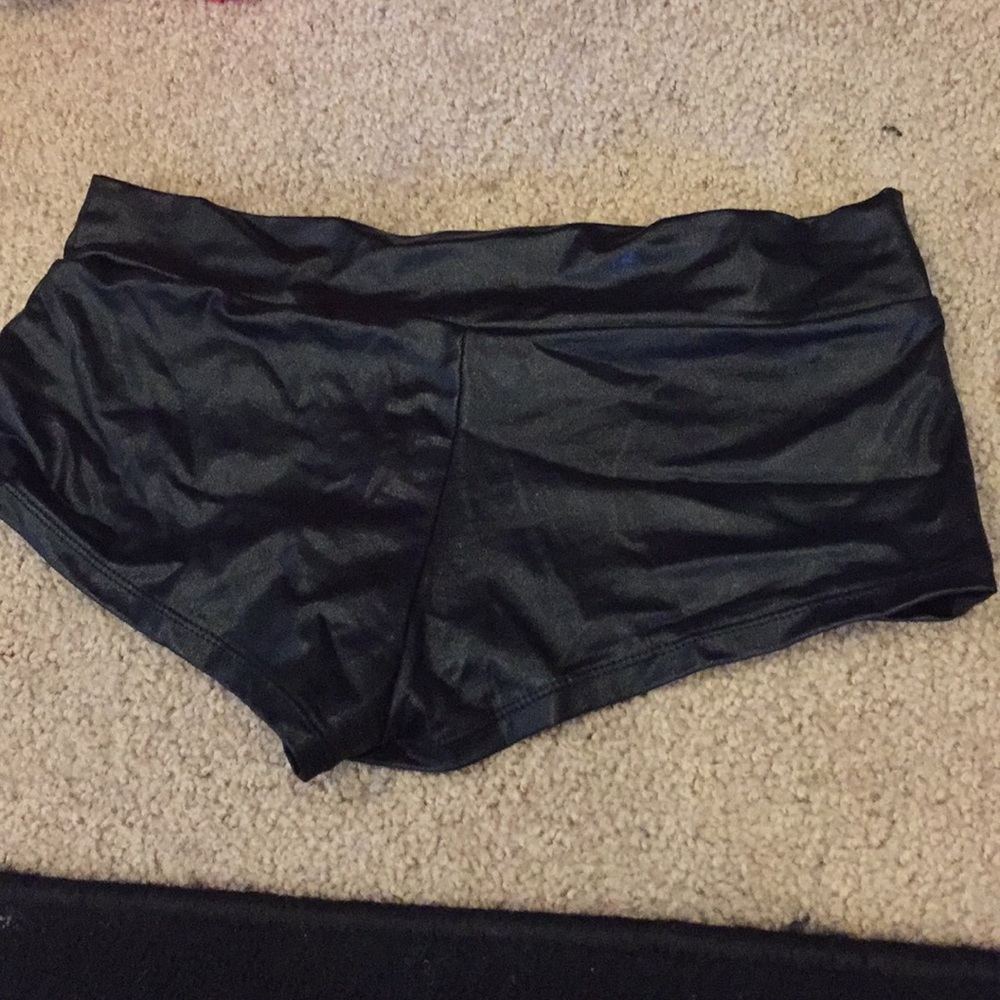 Rave shorts